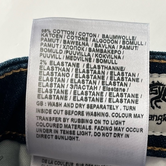 NWT Wrangler wanderer high rise flare jeans 28x34 - Picture 9 of 11